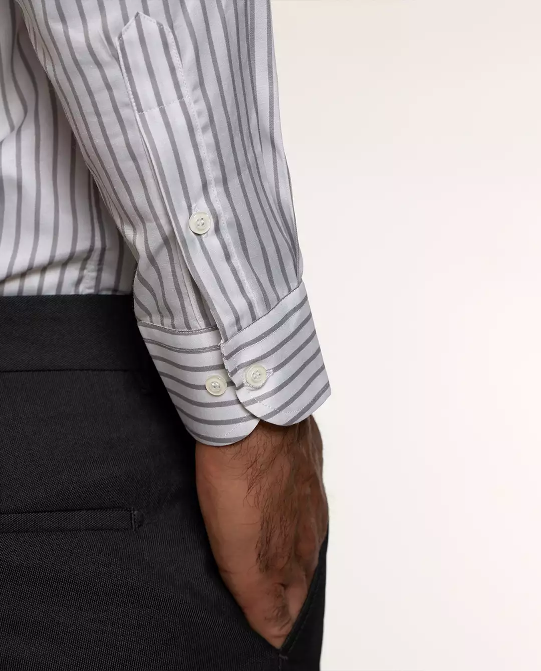 پیراهن مردانه