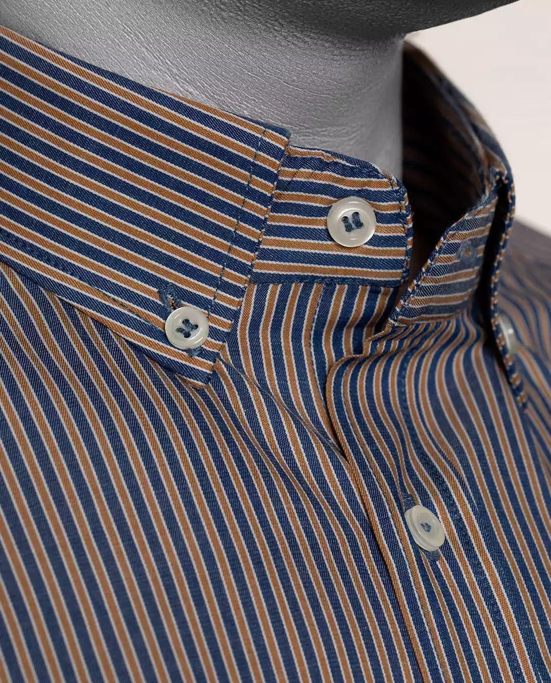 پیراهن مردانه