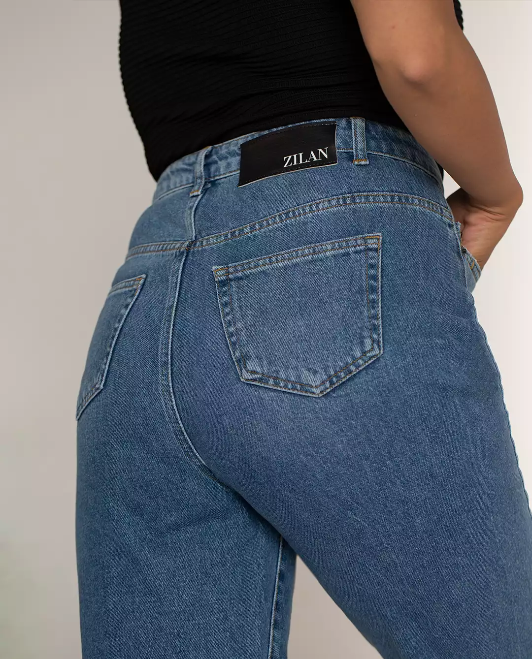 شلوار جین زنانه