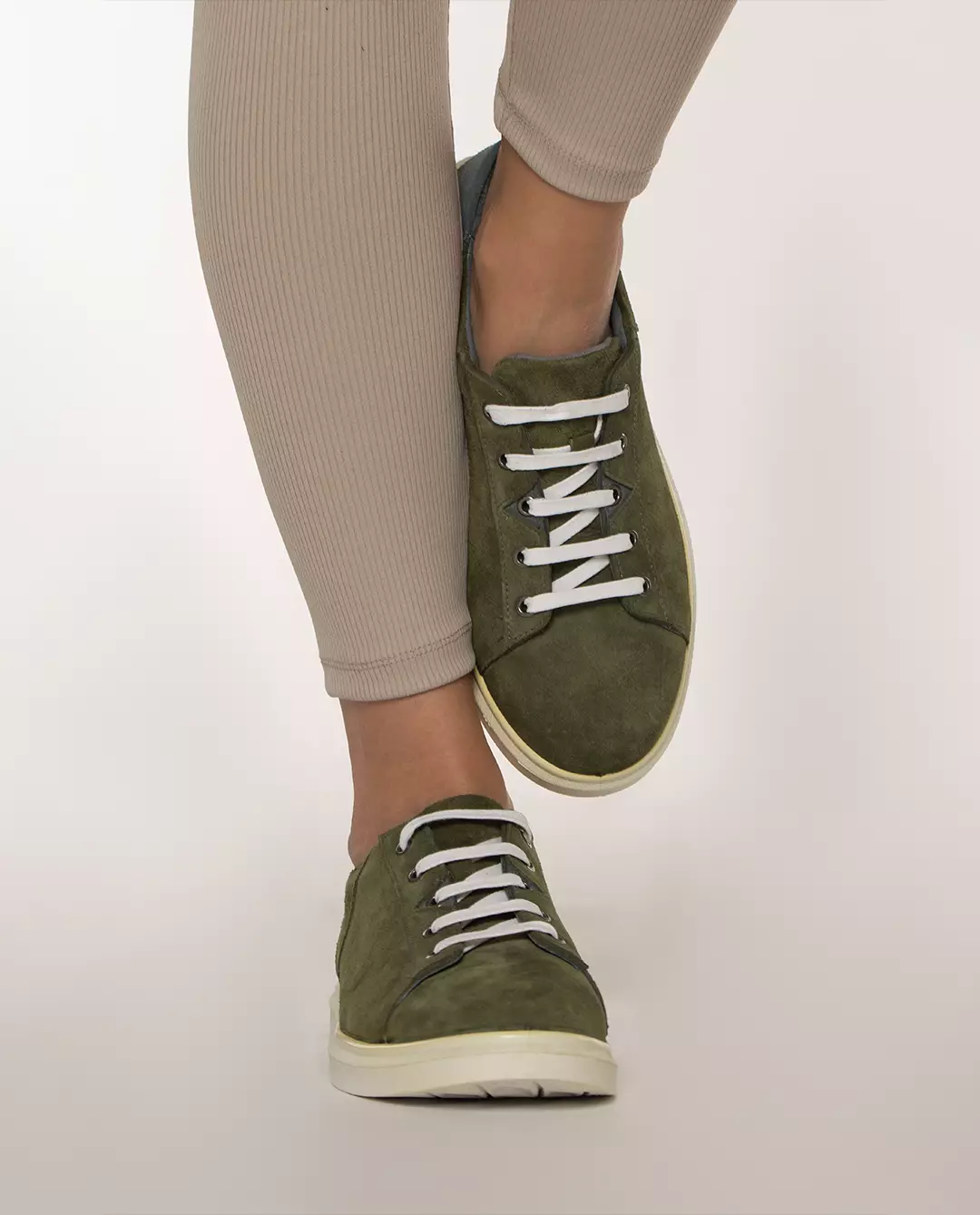 کفش اسپرت زنانه