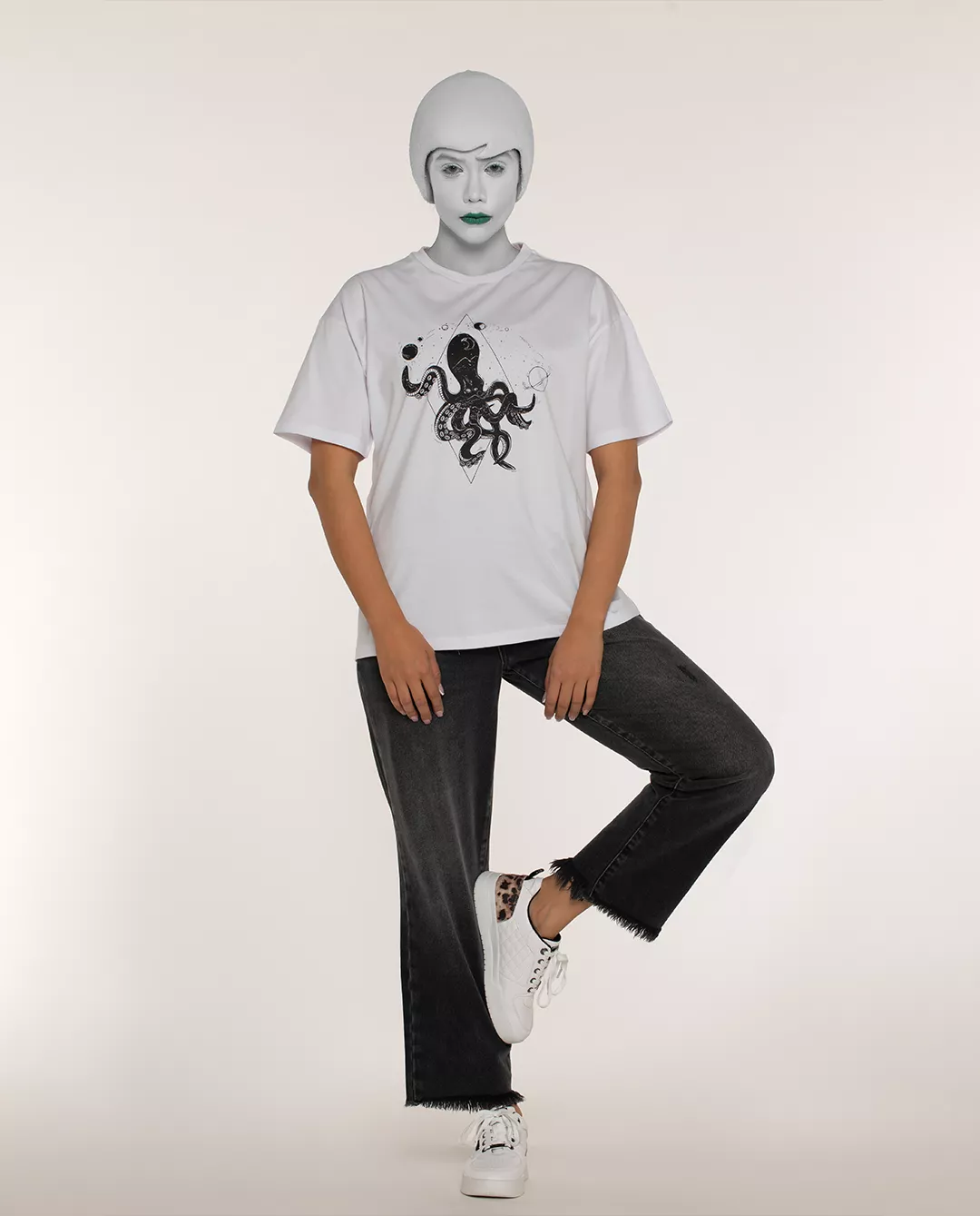 تی‌شرت زنانه