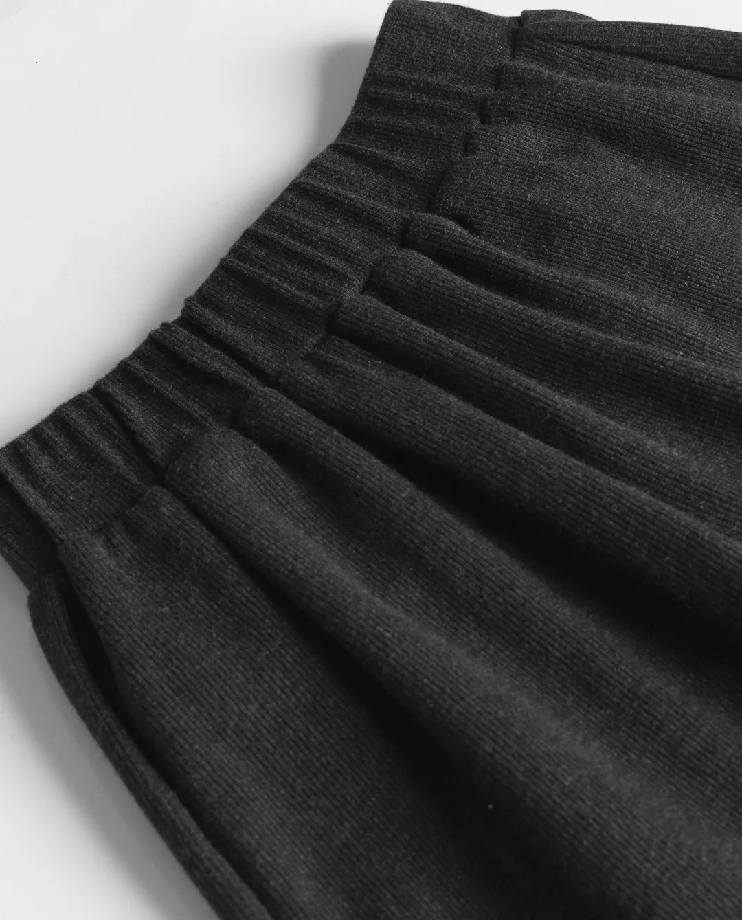 شلوارک زنانه