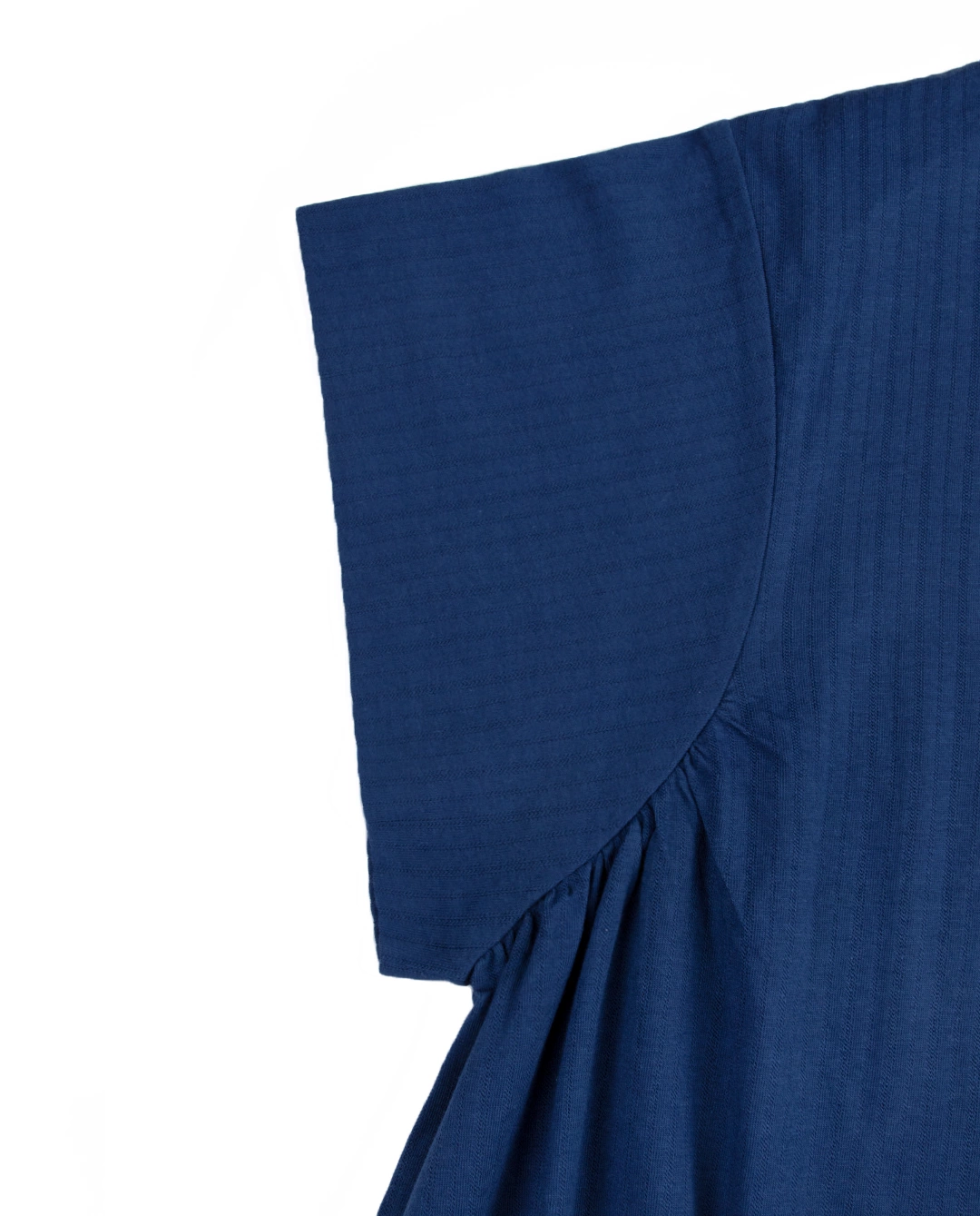 تی‌شرت زنانه