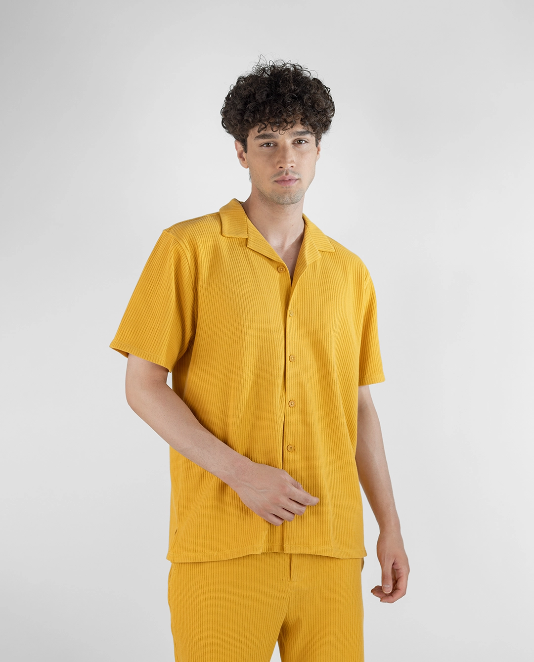 پیراهن مردانه