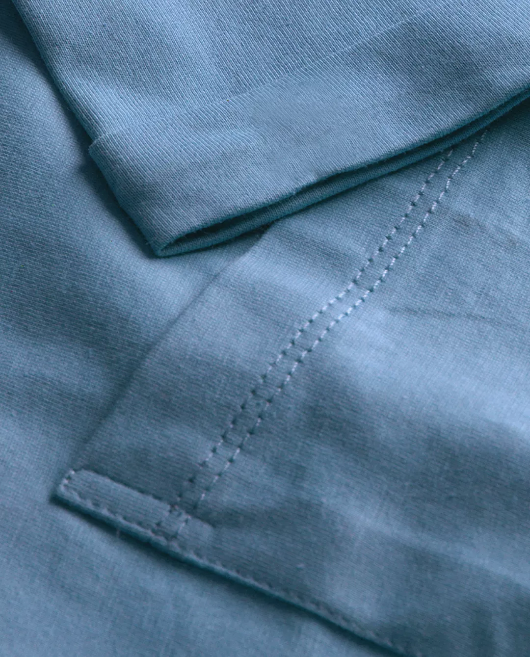 تی‌شرت زنانه