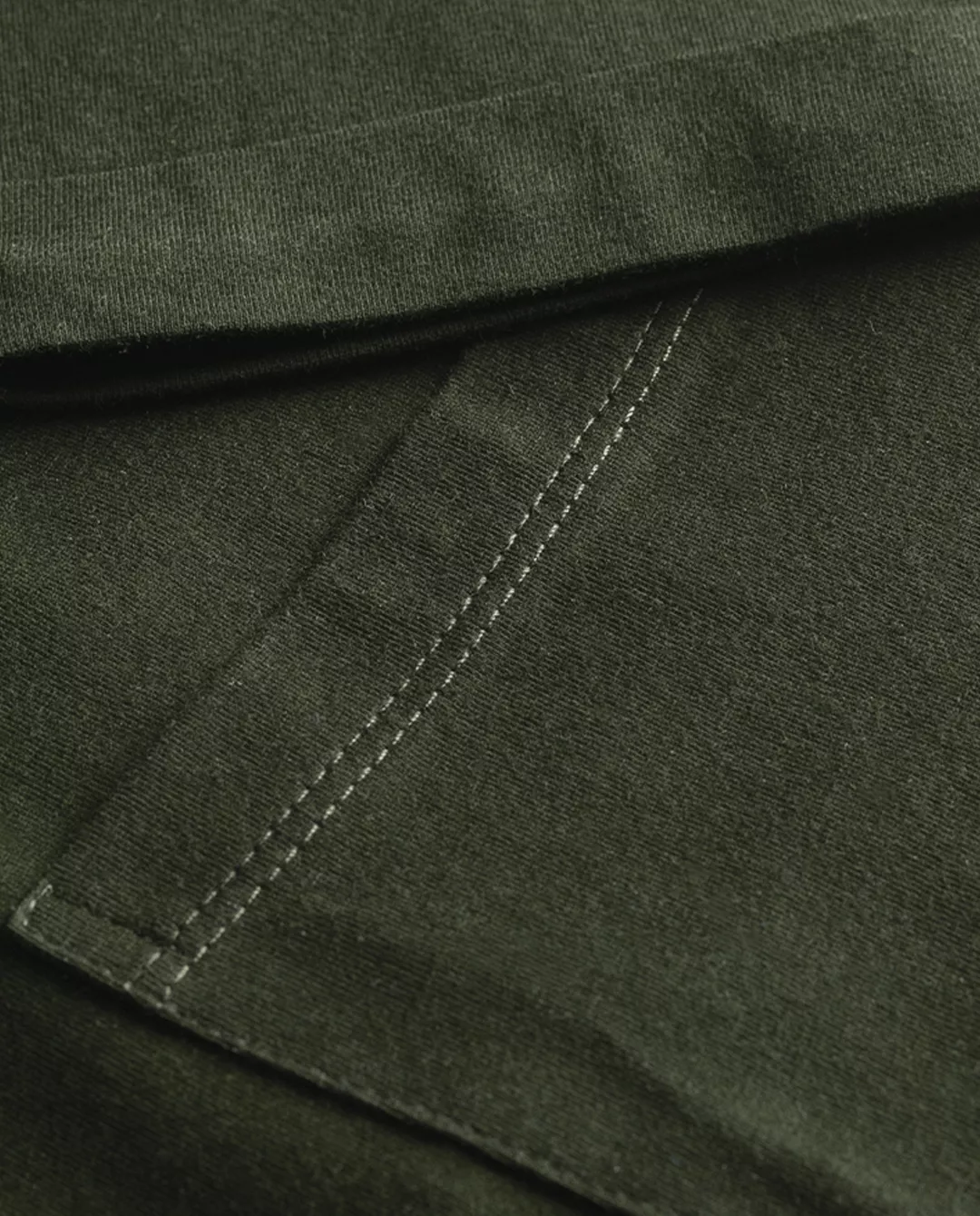 تی‌شرت زنانه