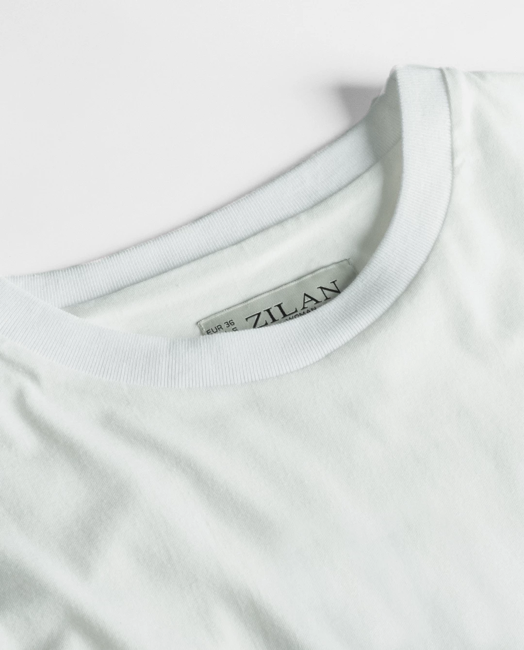 تی‌شرت زنانه