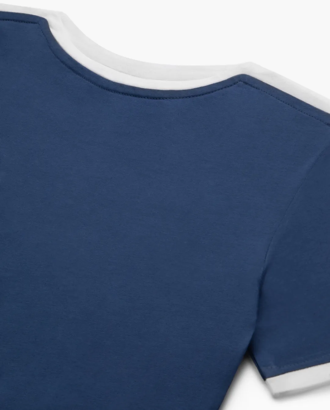 تی‌شرت زنانه