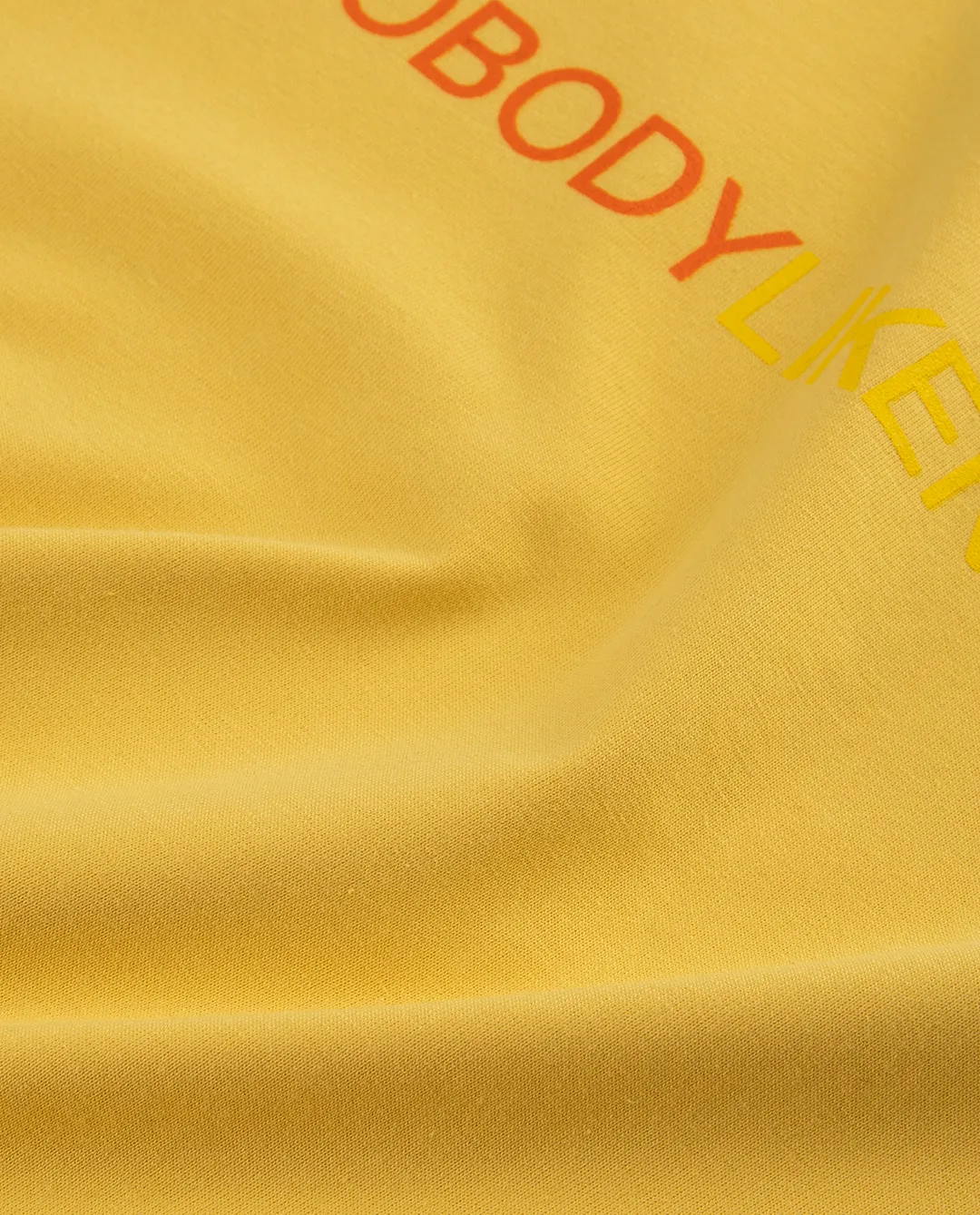 تی‌شرت زنانه