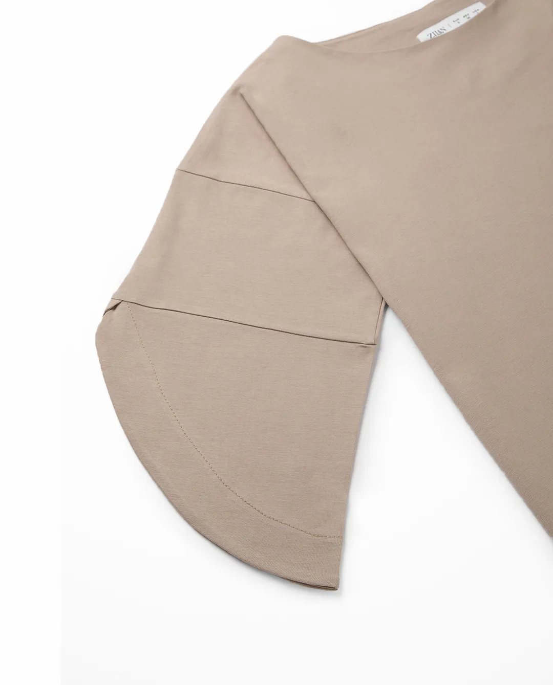 تی‌شرت زنانه