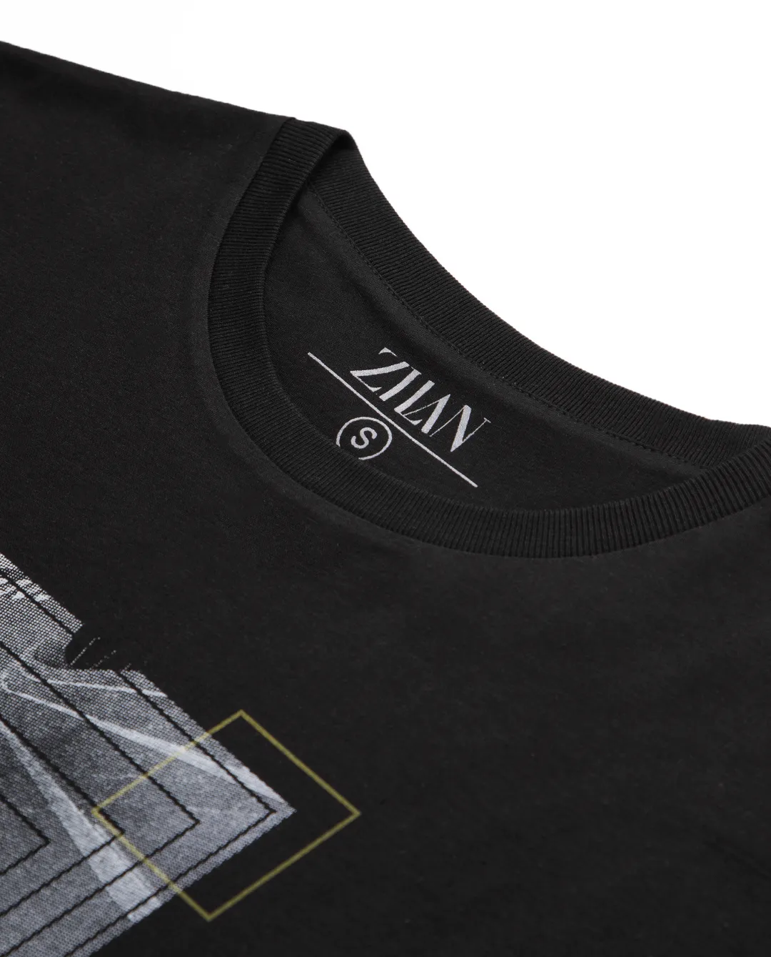 تی‌شرت زنانه