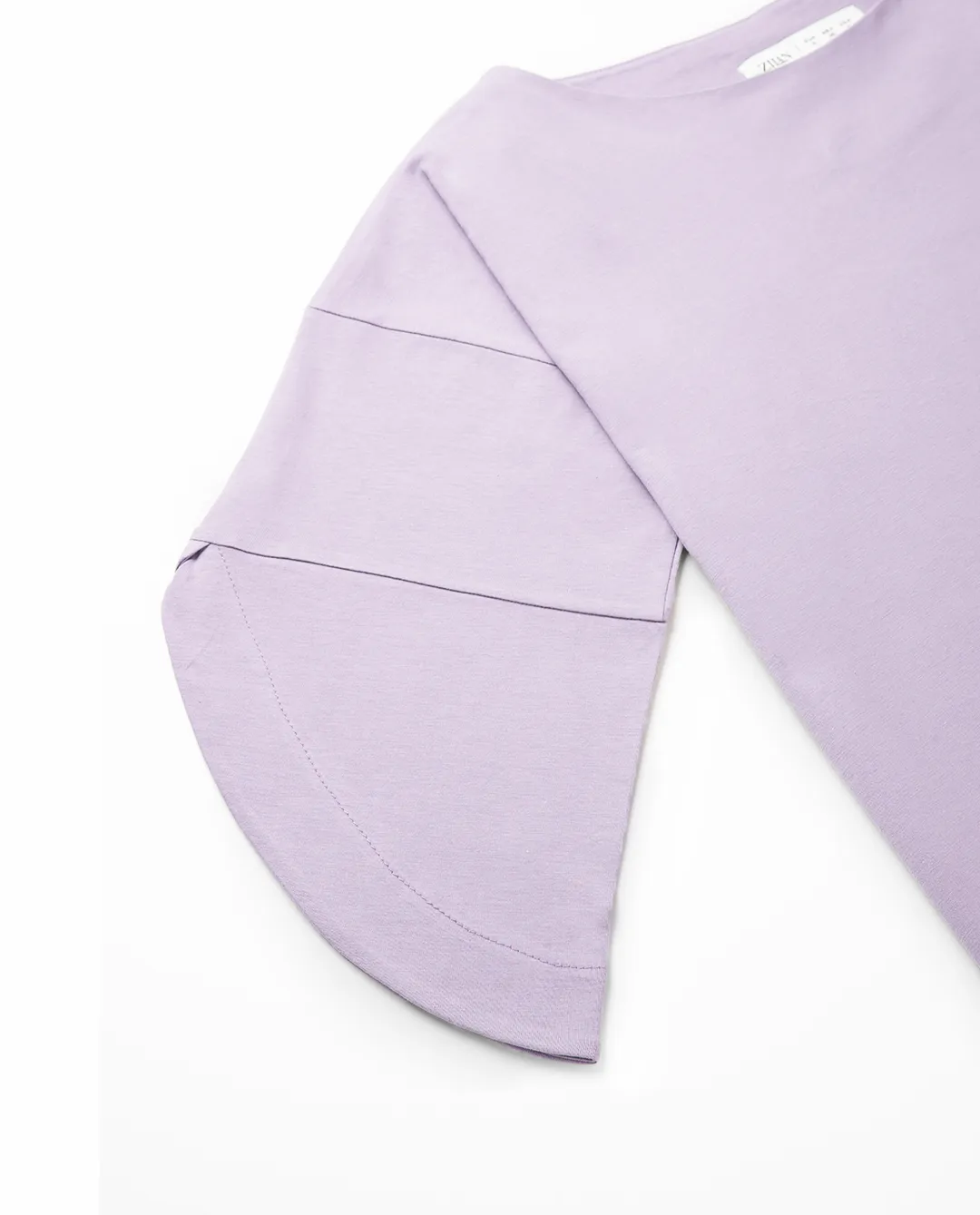 تی‌شرت زنانه