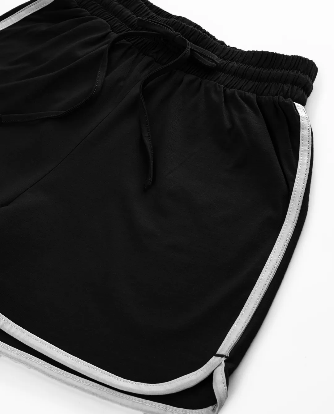 شلوارک زنانه