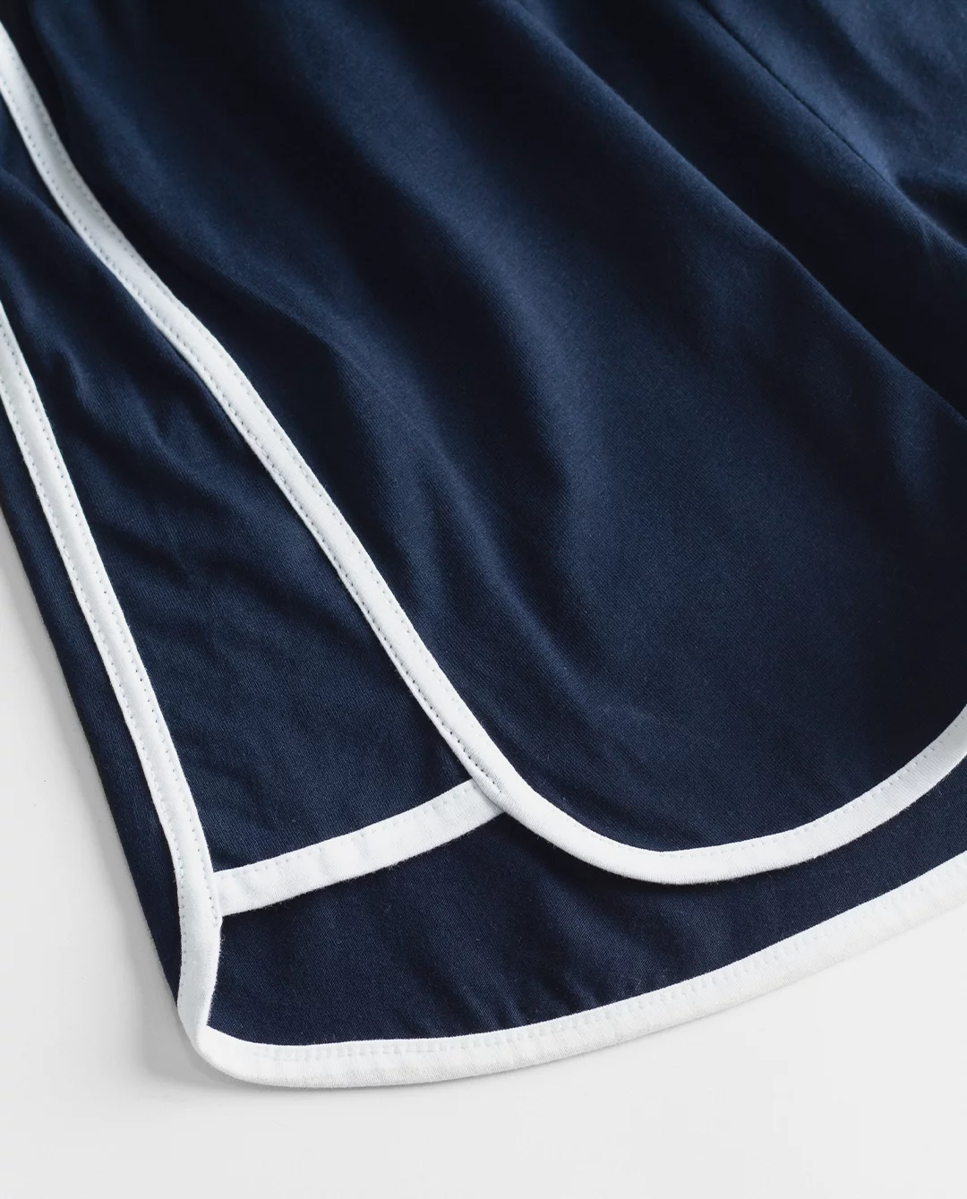 شلوارک زنانه