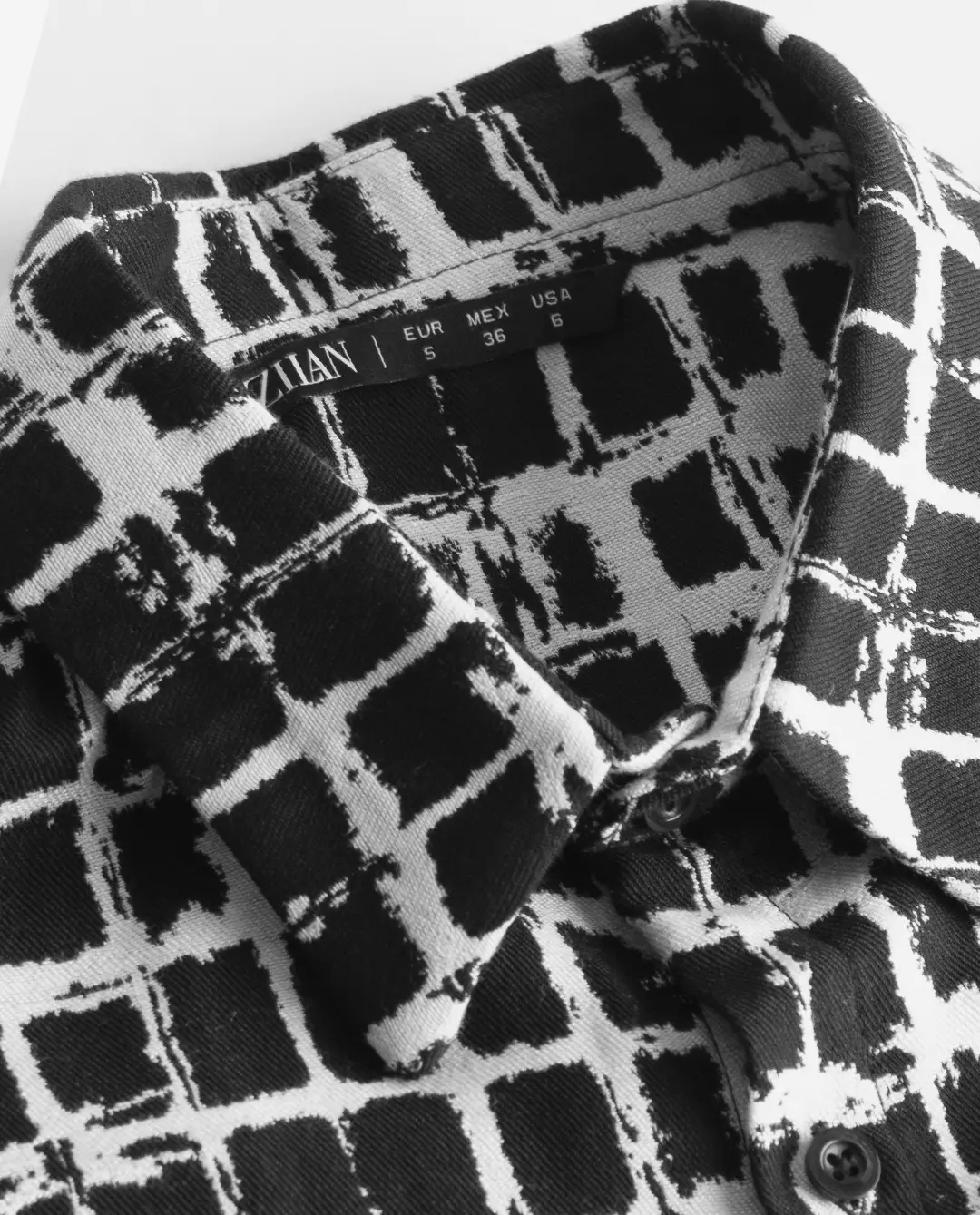 پیراهن مردانه