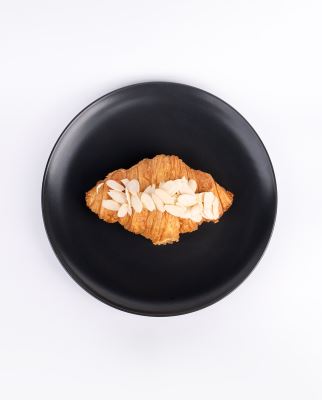 کروسان بادام