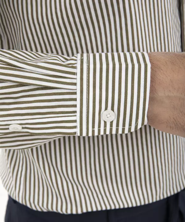 پیراهن مردانه