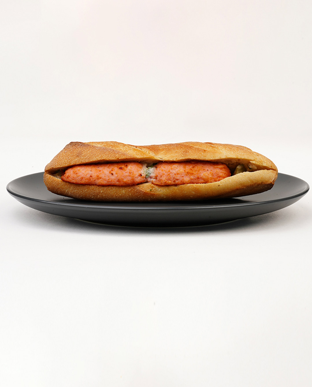 ساندویچ کوکتل پنیری و پیاز جعفری