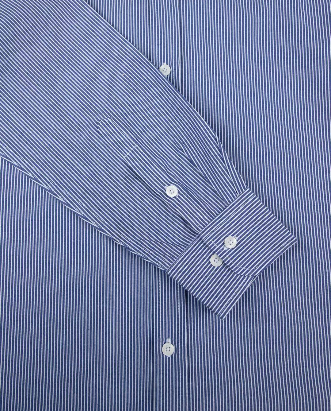 پیراهن مردانه