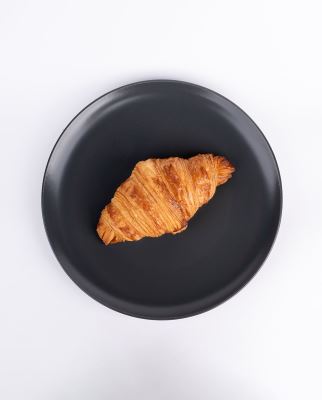 کروسان پنیر گوجه ریحان