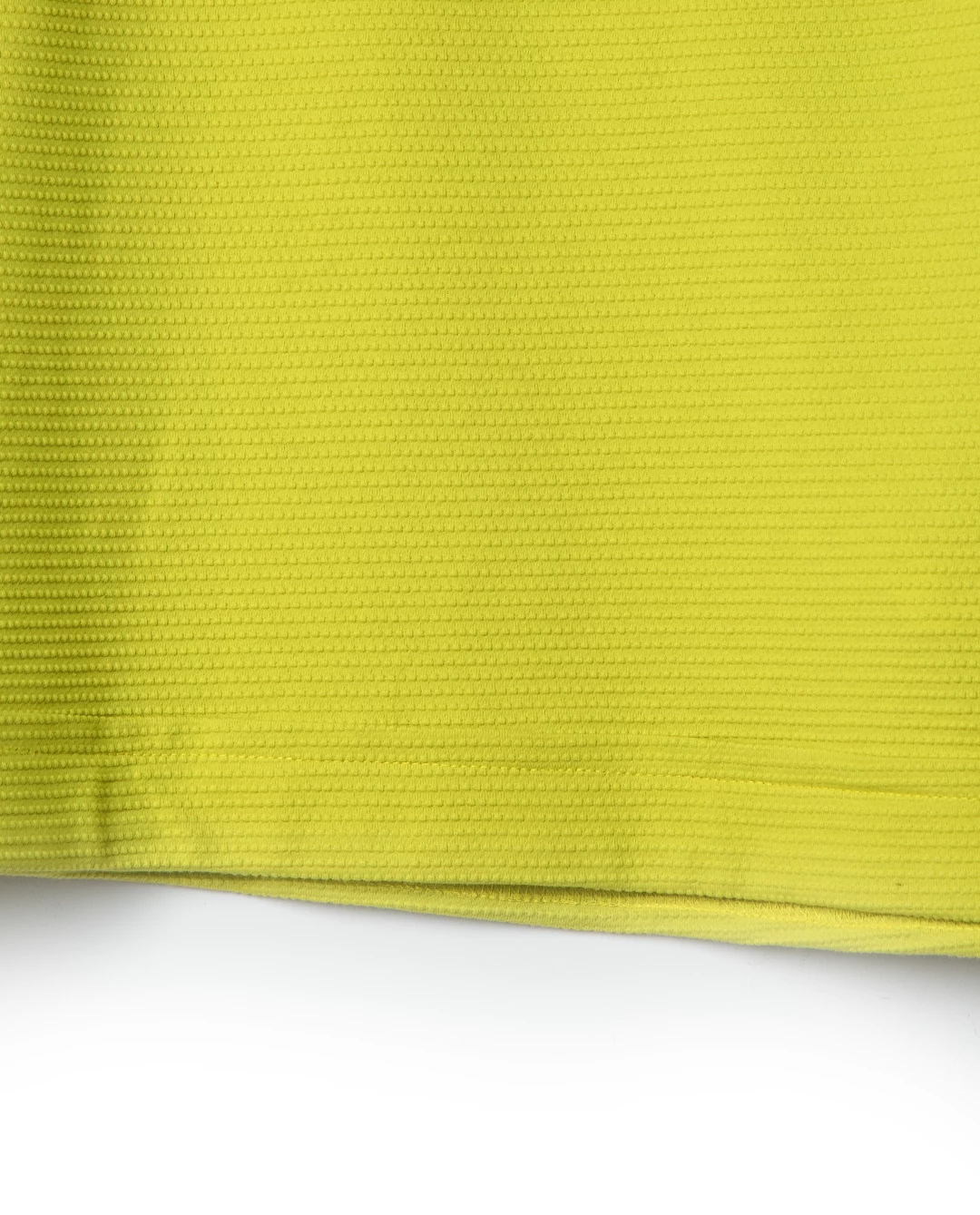 تی‌شرت زنانه