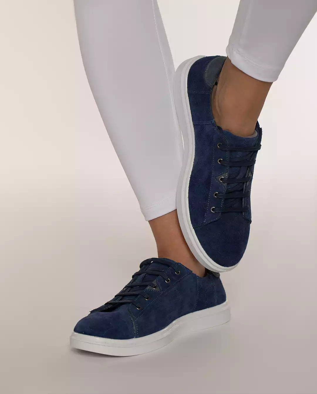 کفش اسپرت زنانه